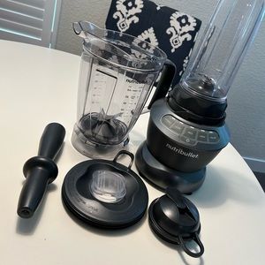 NutriBullet combo blend set. USED. FREE SHIP Very good condition Works Perfectly